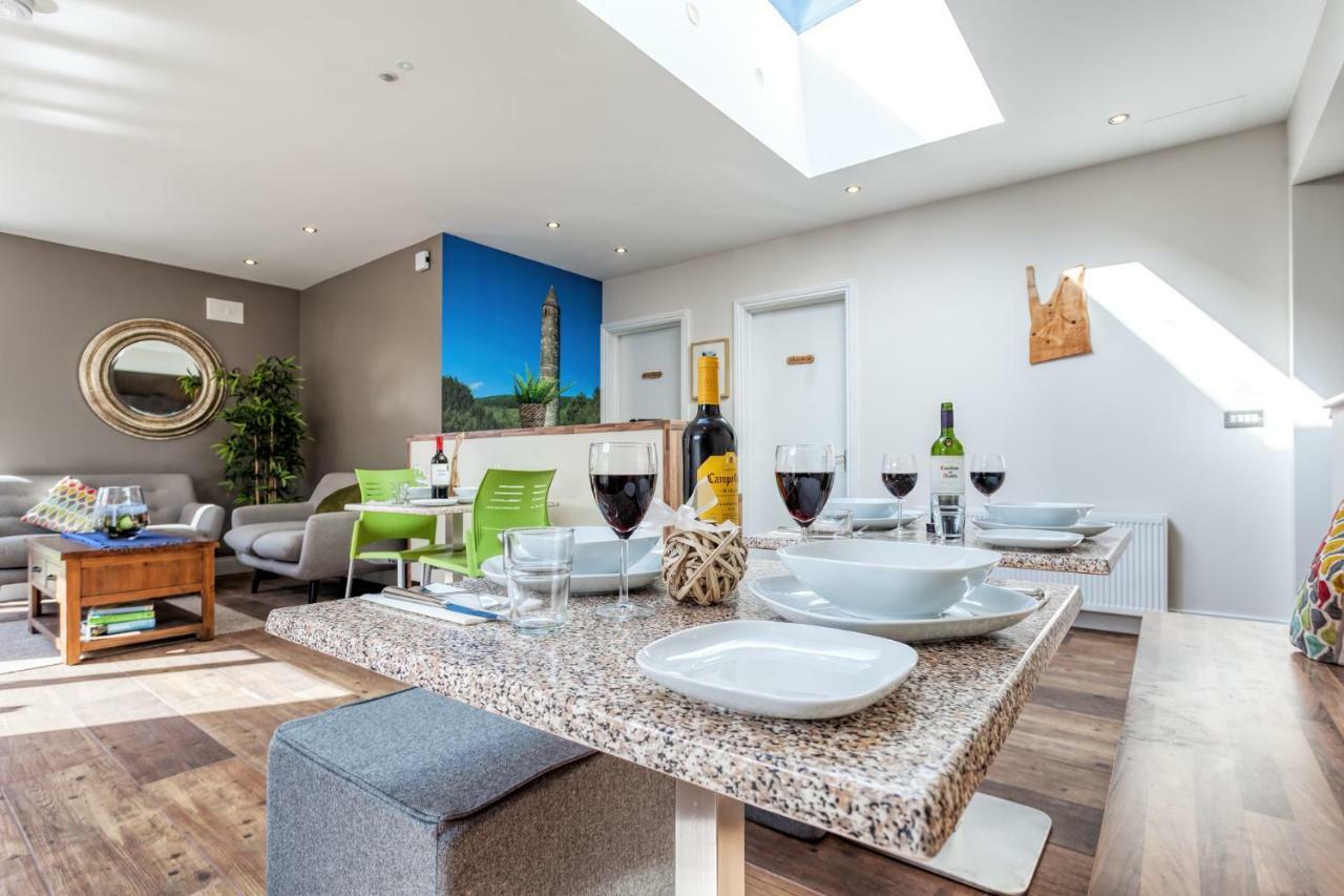 Tintawn House Hotell Sandyford Eksteriør bilde