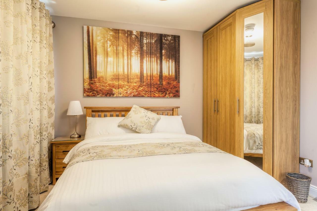 Tintawn House Hotell Sandyford Eksteriør bilde